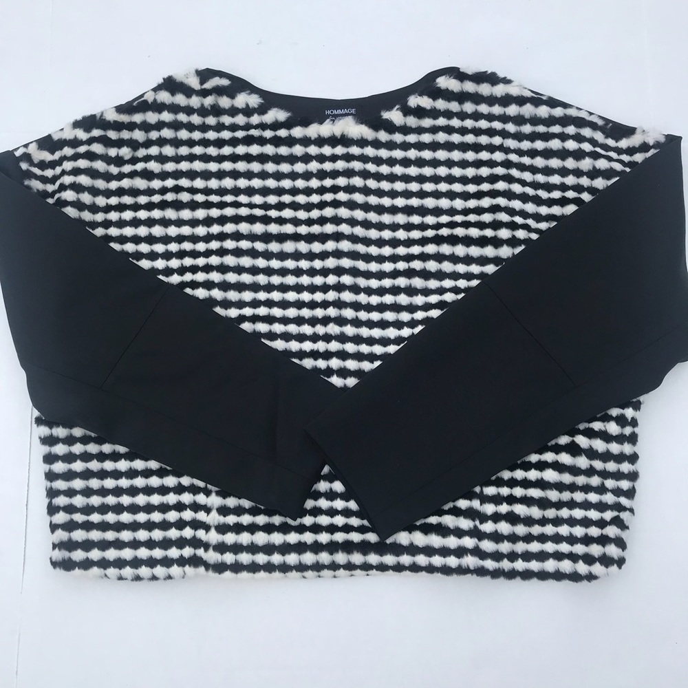 Stripped long sleeve top